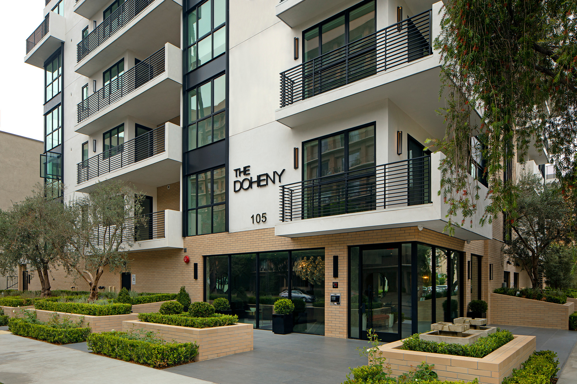 105 S. Doheny Dr. apartments Albert Group